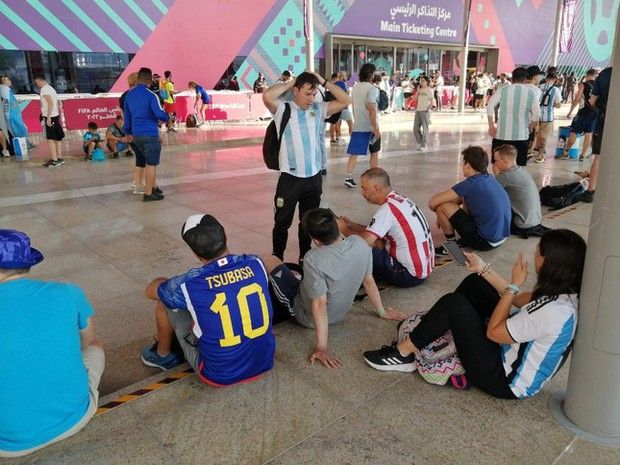 'In Argentina, people are selling their houses to watch the World Cup final' - 2