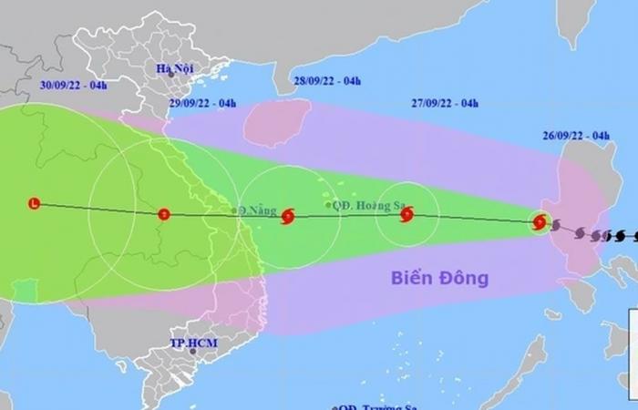 Mass flight cancellations and delays due to Super Typhoon Noru