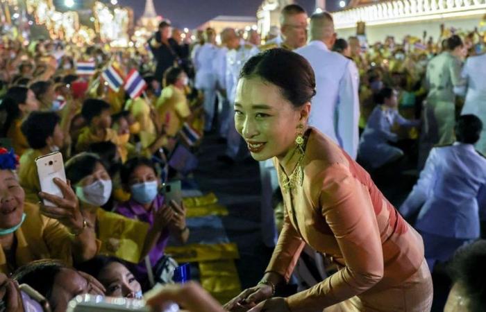 Thai princess has been in a coma for 3 weeks without waking up, suspected of being caused by a bacteria