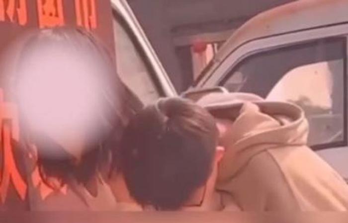 It hurts my eyes to see a high school couple in China having sex next to a truck in broad daylight